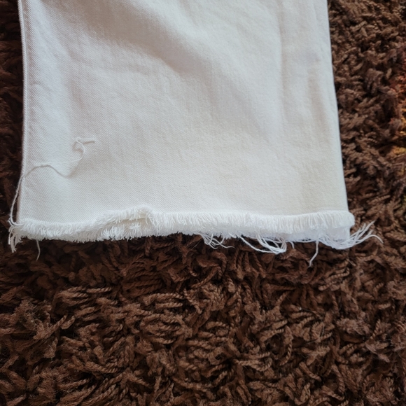 Levis White Jeans 514 W40 L30 with frayed bottom and factory tears Zipper fly - Picture 7 of 7